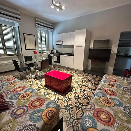 Vatican Color House Rome Bagian luar foto